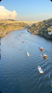 Meanwhile, on the Douro… 🚤☀️

Just a casual traffic jam! Porto style. 😂